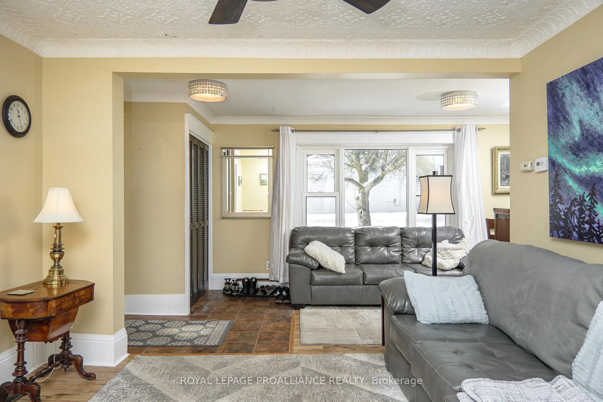 Photo 9 of 146 Creswell Drive, Quinte West, Trenton Ward — HOMEH