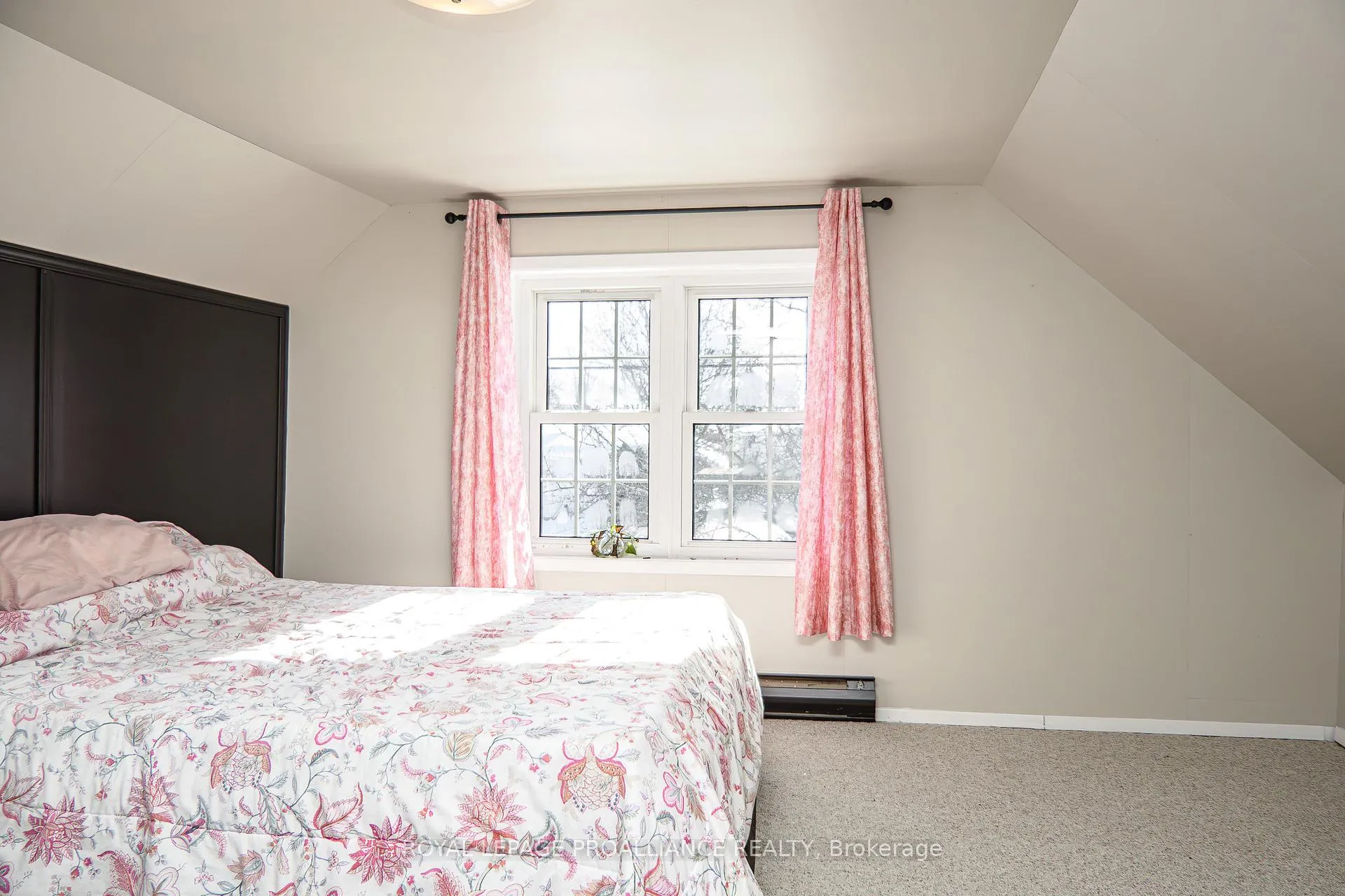 Photo 27 of 146 Creswell Drive, Quinte West, Trenton Ward — HOMEH