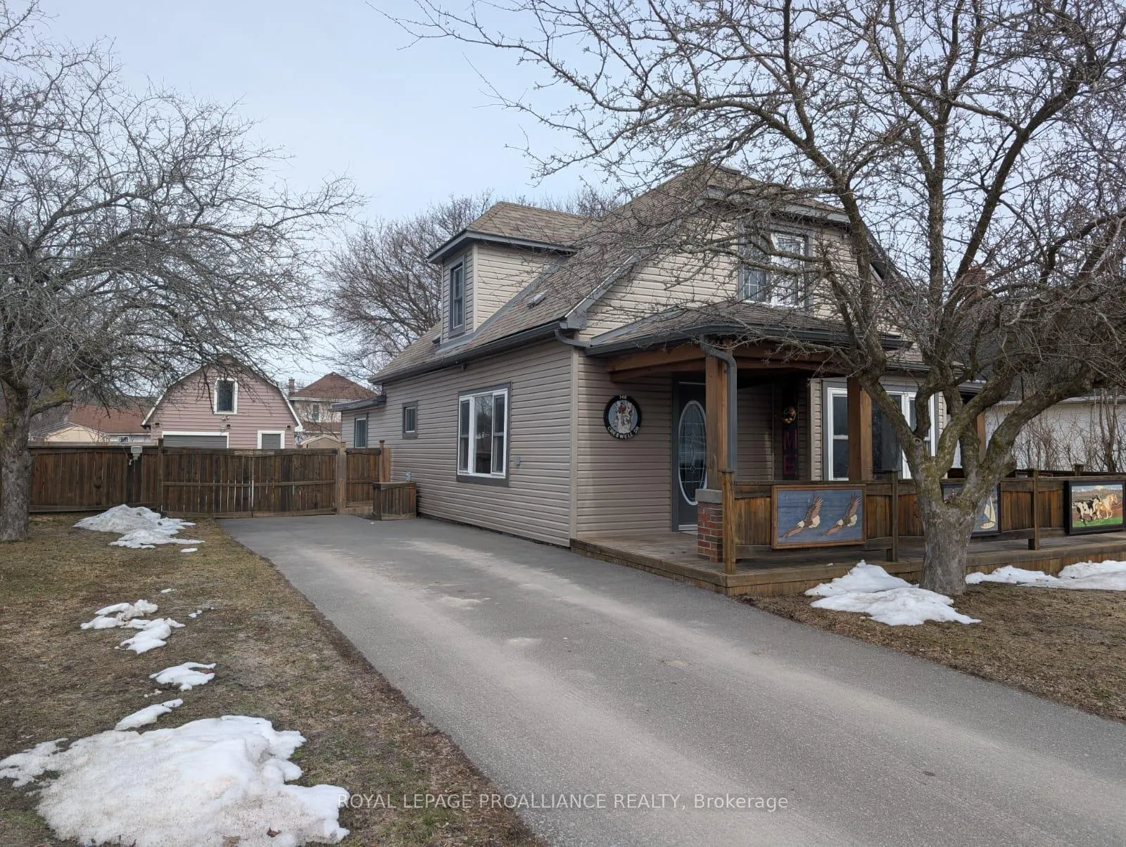 Photo 1 of 146 Creswell Drive, Quinte West, Trenton Ward — HOMEH