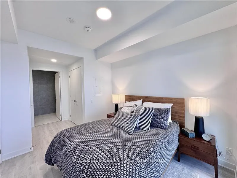 Photo 8 of Unit W2001, 185 Millway Drive, Vaughan, Vaughan Corporate Centre — HOMEH