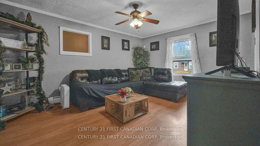Photo 13 of 19 Montgomery Drive, Chatham-Kent, Wallaceburg — HOMEH