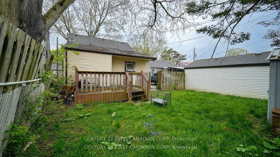 Photo 22 of 19 Montgomery Drive, Chatham-Kent, Wallaceburg — HOMEH