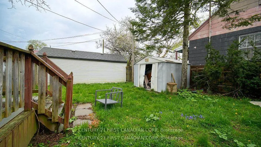 Photo 23 of 19 Montgomery Drive, Chatham-Kent, Wallaceburg — HOMEH