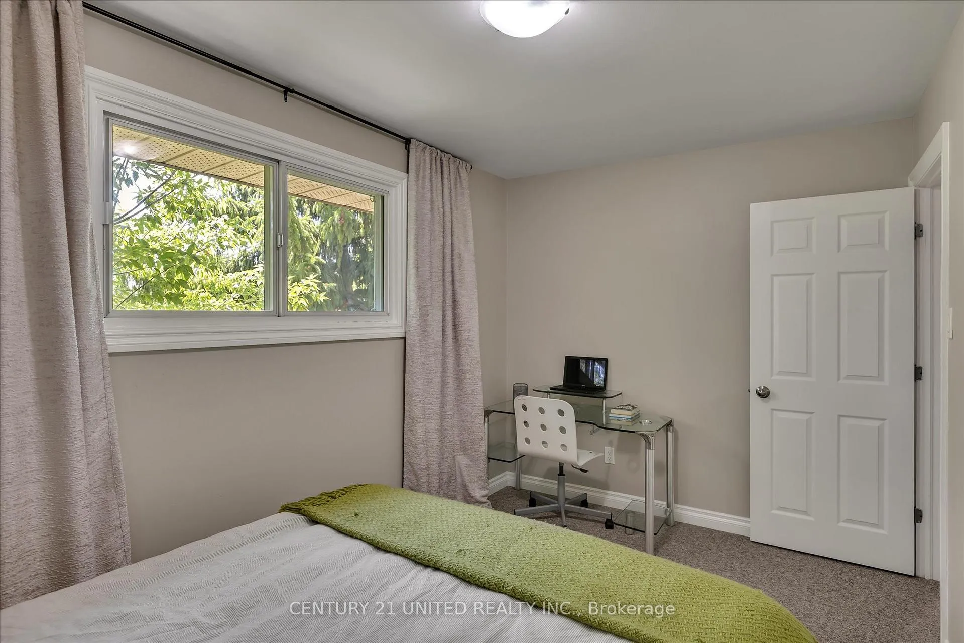 Photo 25 of 819 Cameron Street, Peterborough, Otonabee Ward 1 — HOMEH
