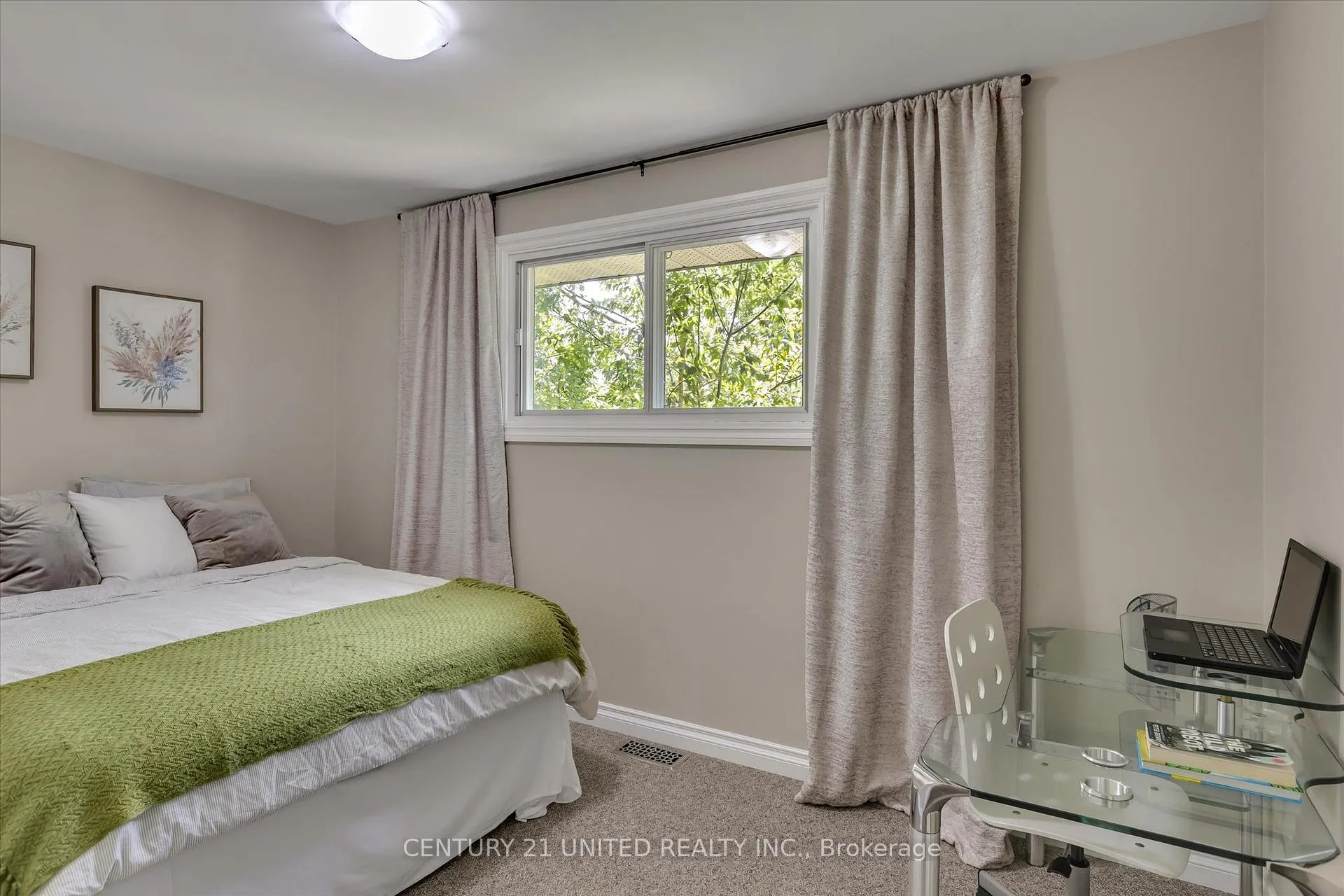 Photo 30 of 819 Cameron Street, Peterborough, Otonabee Ward 1 — HOMEH