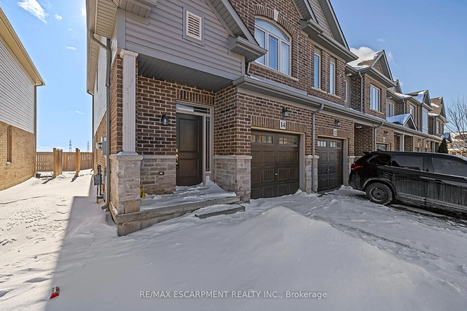 Photo 2 of 14 Serenity Lane, Hamilton, Rural Glanbrook — HOMEH