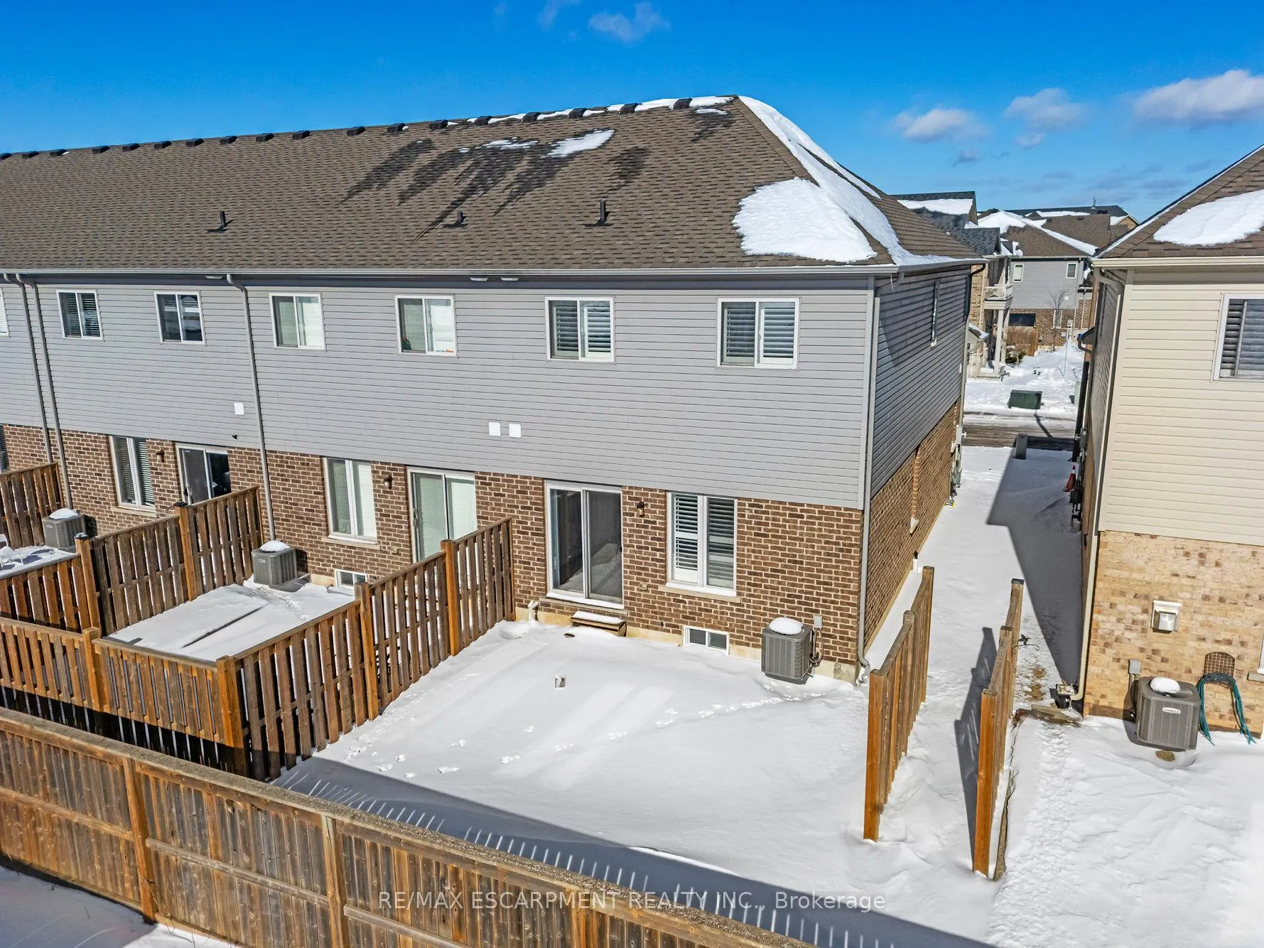 Photo 5 of 14 Serenity Lane, Hamilton, Rural Glanbrook — HOMEH