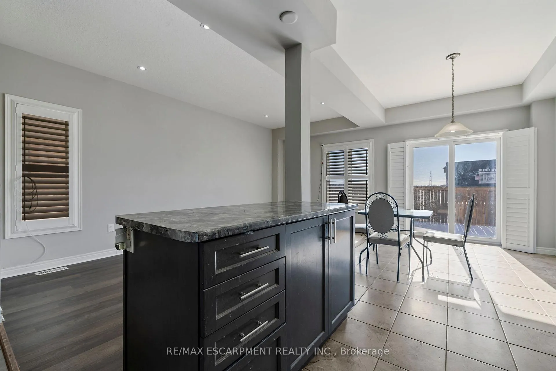 Photo 14 of 14 Serenity Lane, Hamilton, Rural Glanbrook — HOMEH