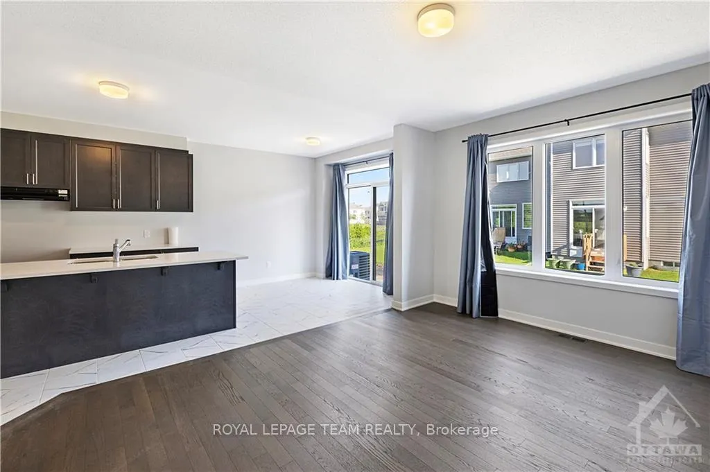 Photo 9 of 866 Moonrise Terrace, Ottawa, Barrhaven - Half Moon Bay — HOMEH