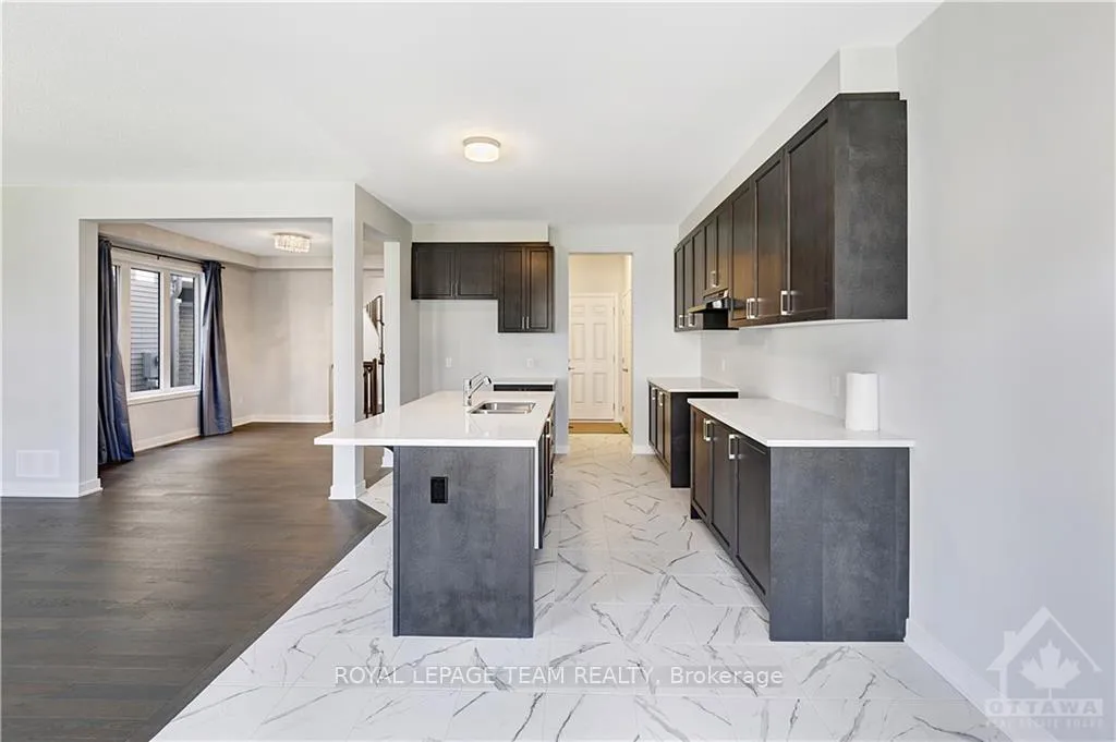 Photo 12 of 866 Moonrise Terrace, Ottawa, Barrhaven - Half Moon Bay — HOMEH