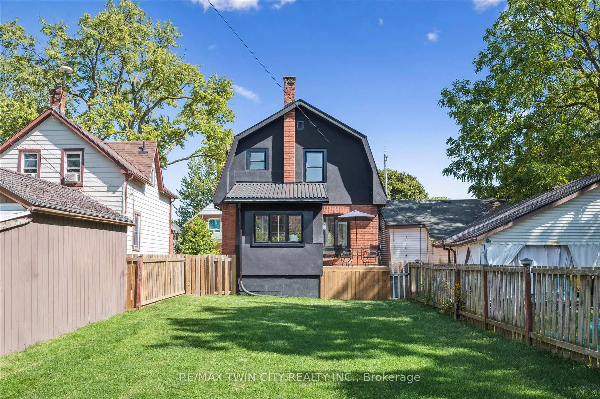 Photo 32 of 66 Trinity Street, Stratford — HOMEH