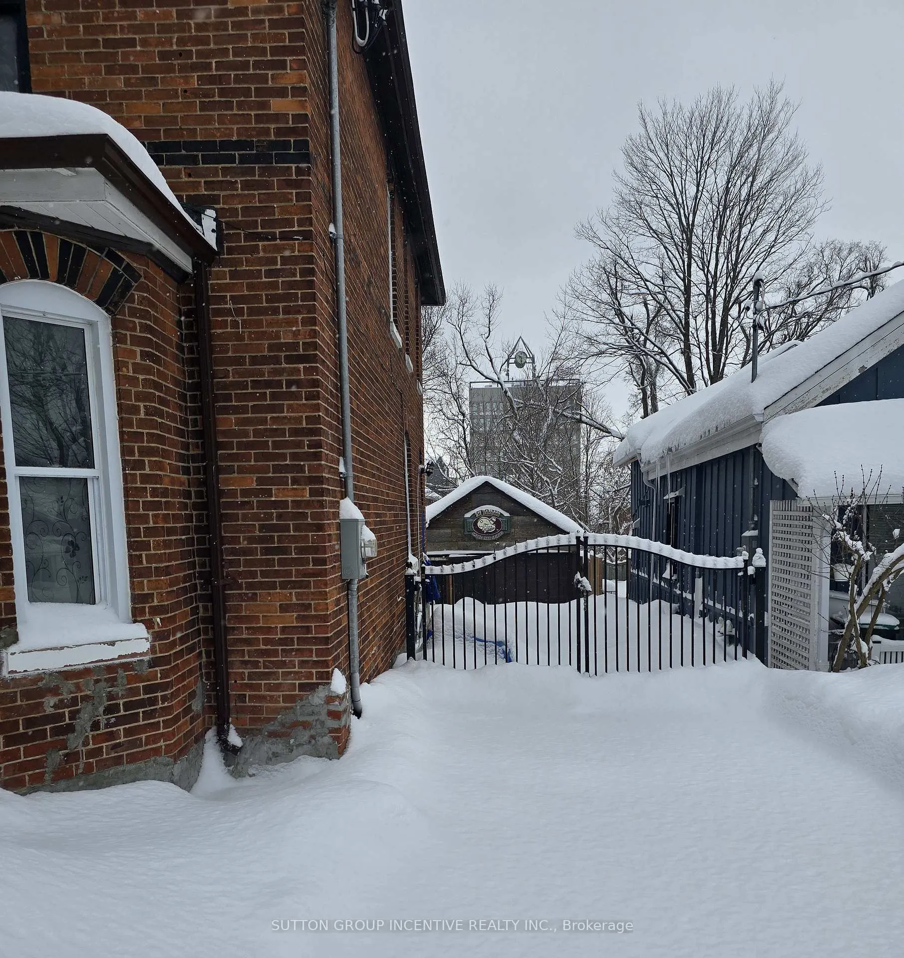 Photo 5 of 67 Mcdonald Street, Barrie, City Centre — HOMEH