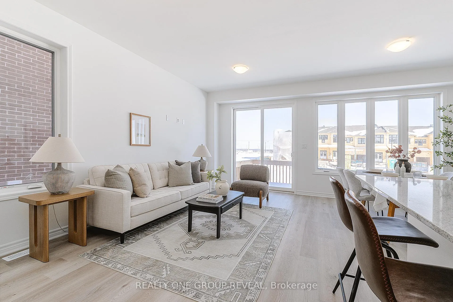 Photo 5 of 3515 Brickyard Drive, Pickering, Rural Pickering — HOMEH