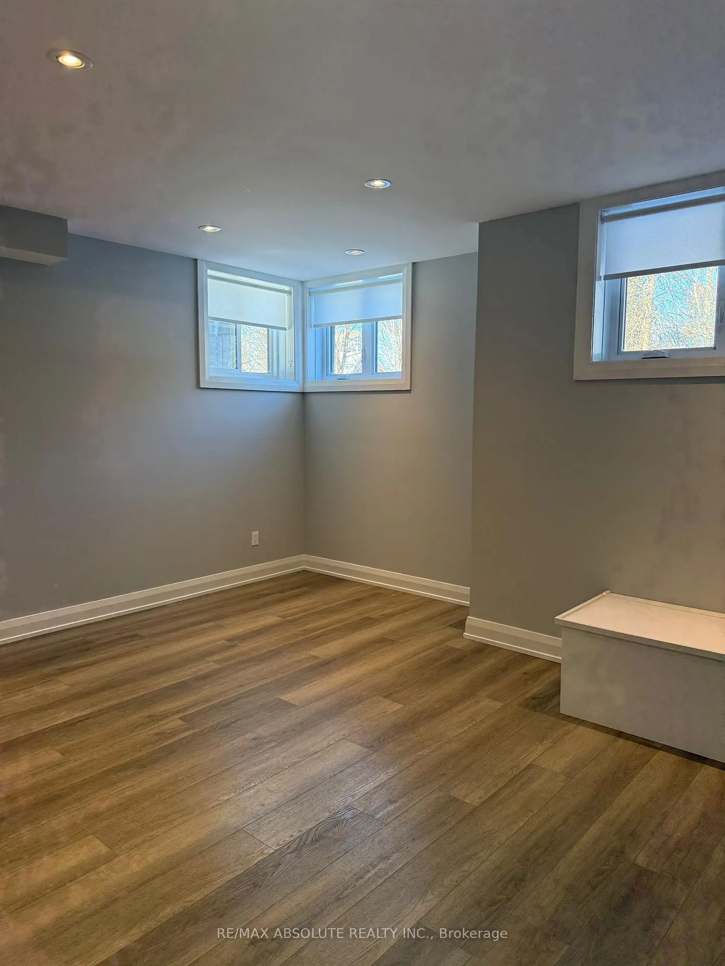 Photo 14 of Unit Unit 0, 270 Byron Avenue, Ottawa, Westboro/Hampton Park — HOMEH