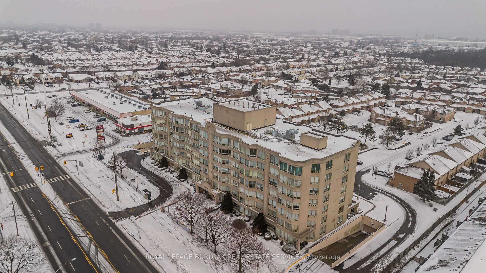Photo 2 of Unit 508, 495 Highway 8, Hamilton, Stoney Creek — HOMEH