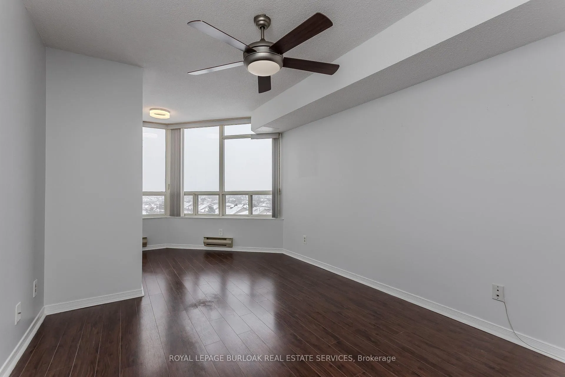 Photo 16 of Unit 508, 495 Highway 8, Hamilton, Stoney Creek — HOMEH