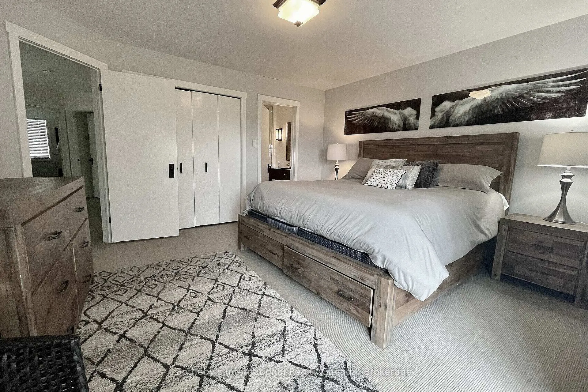 Photo 25 of 571 Oxbow Crescent, Collingwood — HOMEH