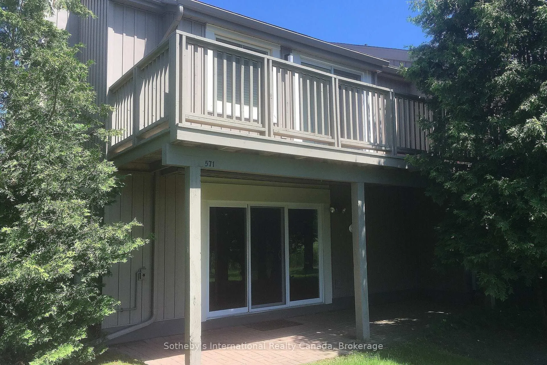 Photo 34 of 571 Oxbow Crescent, Collingwood — HOMEH