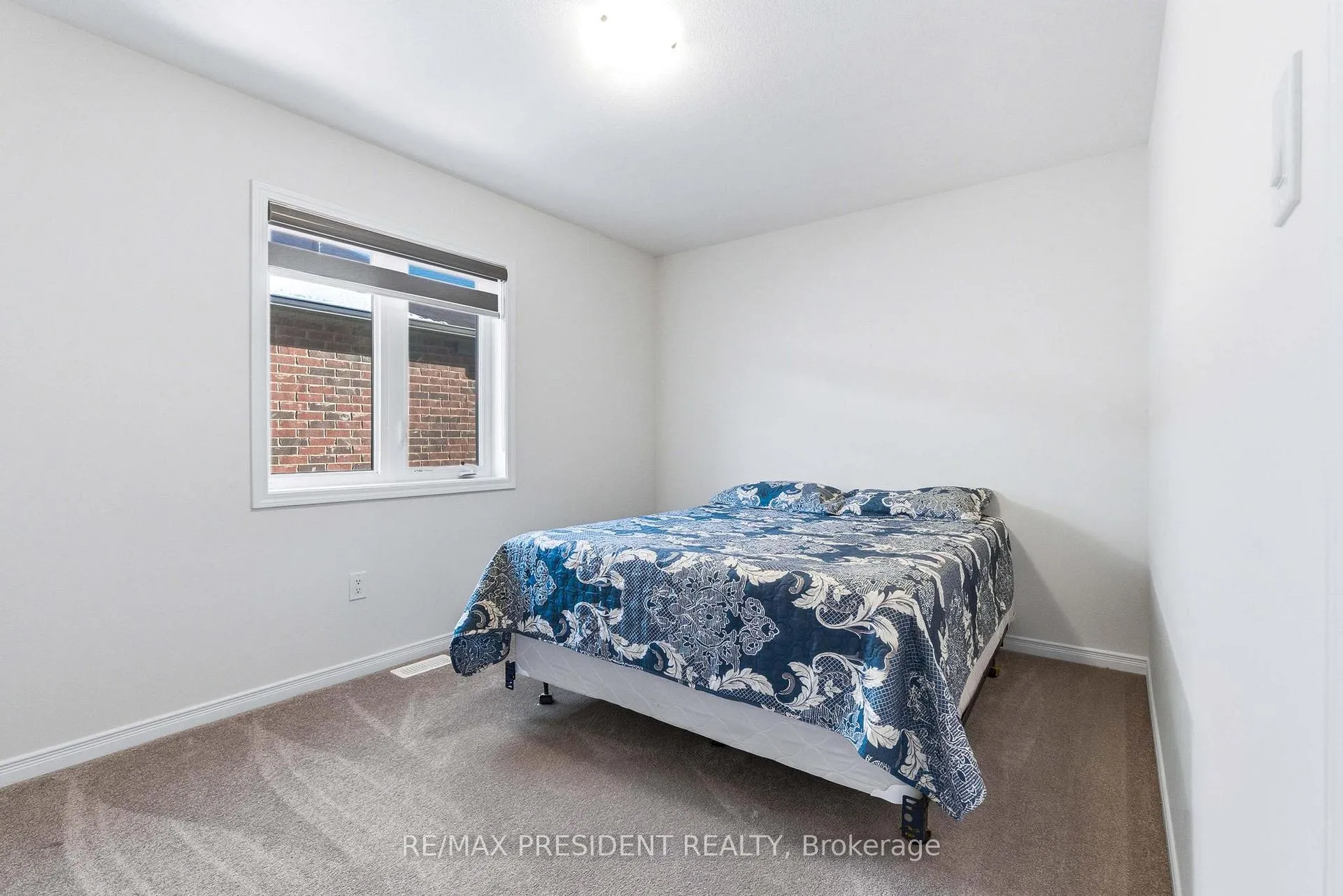 Photo 26 of 12 Midhurst Heights, Hamilton, Stoney Creek — HOMEH