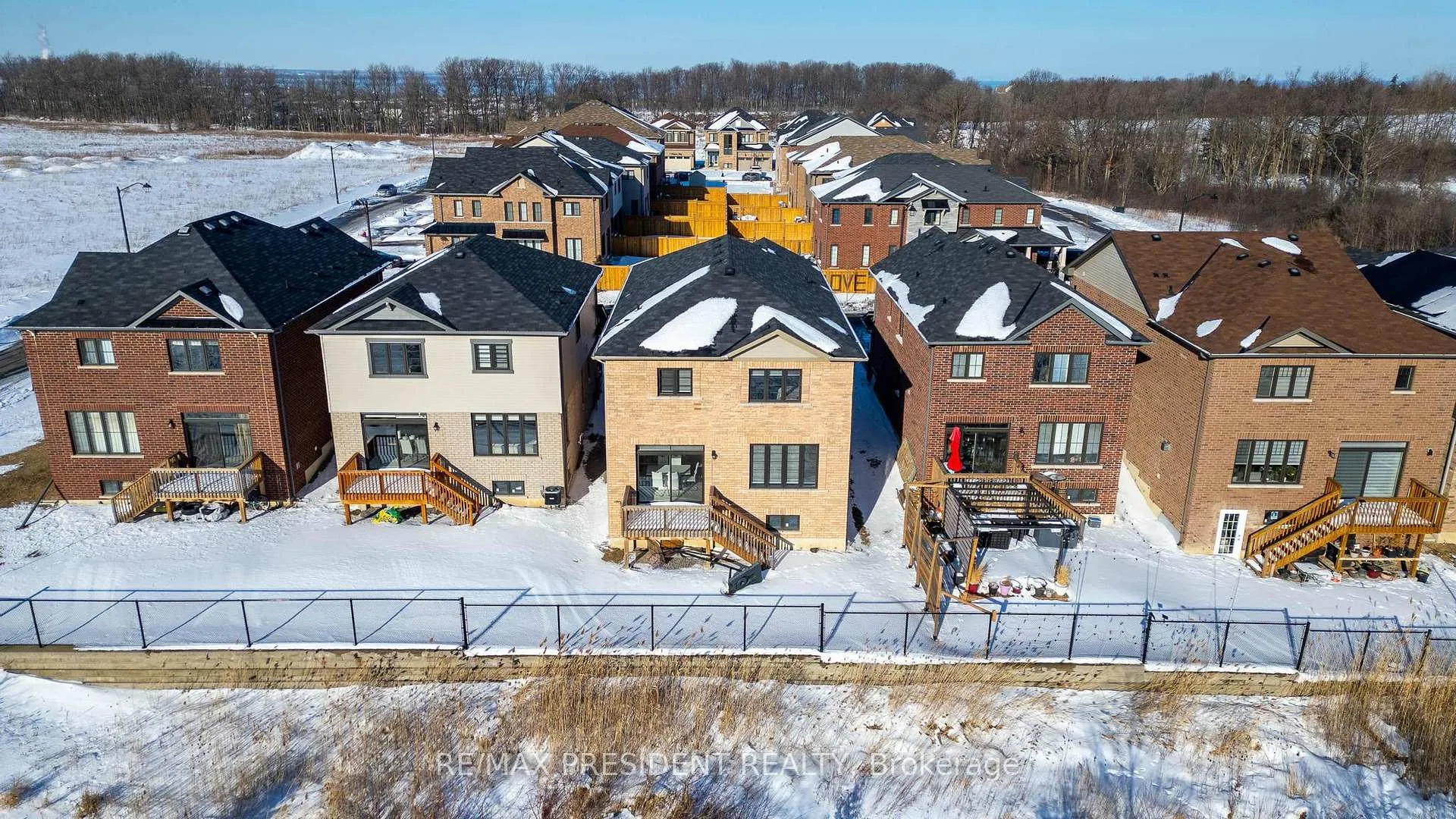 Photo 47 of 12 Midhurst Heights, Hamilton, Stoney Creek — HOMEH