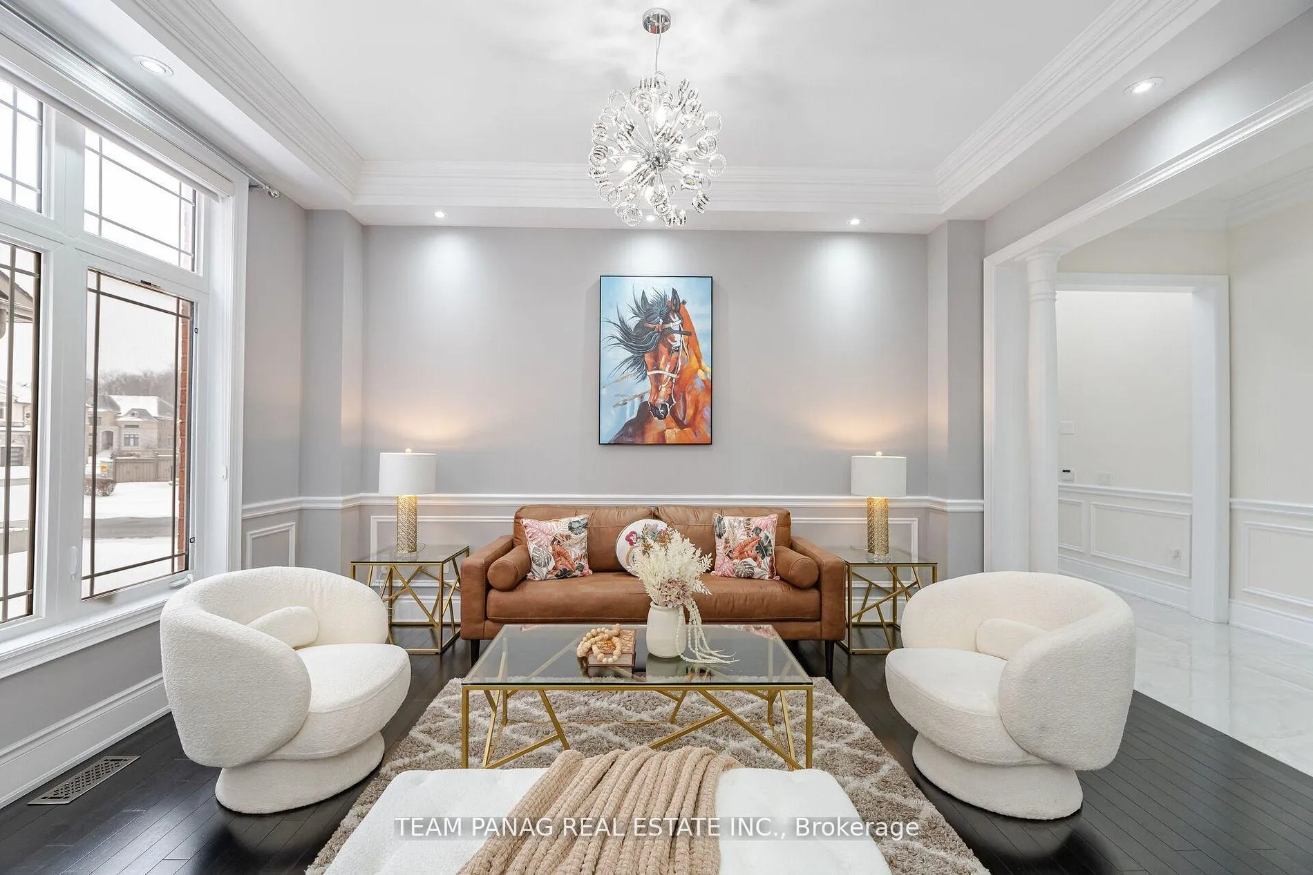 Photo 8 of 76 Balderson Drive, Vaughan, Kleinburg — HOMEH