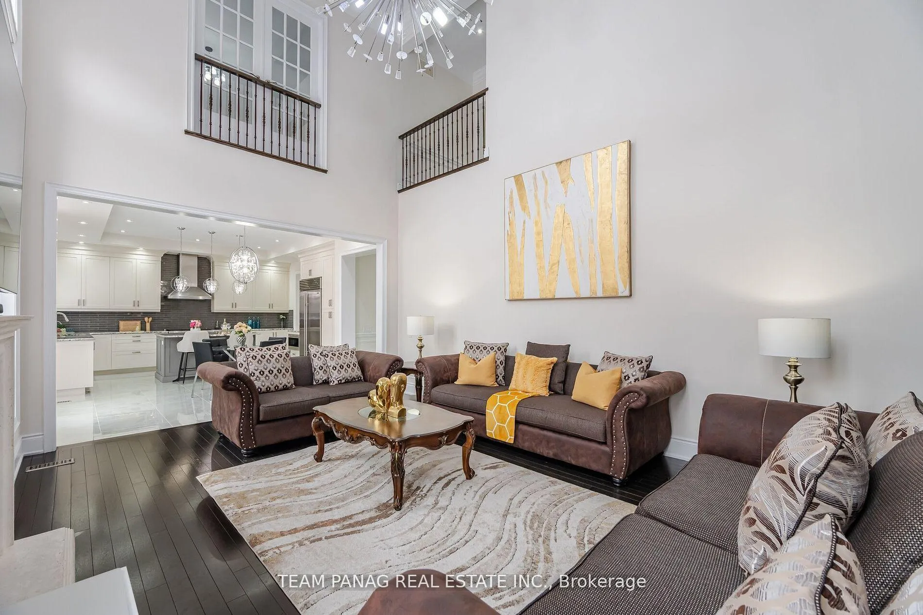 Photo 17 of 76 Balderson Drive, Vaughan, Kleinburg — HOMEH