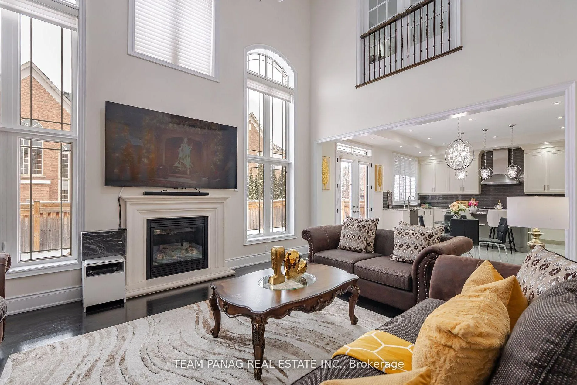 Photo 19 of 76 Balderson Drive, Vaughan, Kleinburg — HOMEH