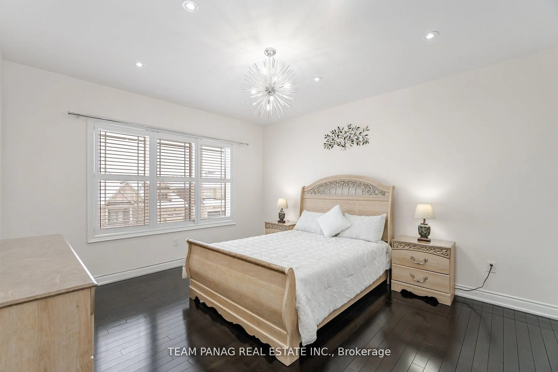 Photo 31 of 76 Balderson Drive, Vaughan, Kleinburg — HOMEH