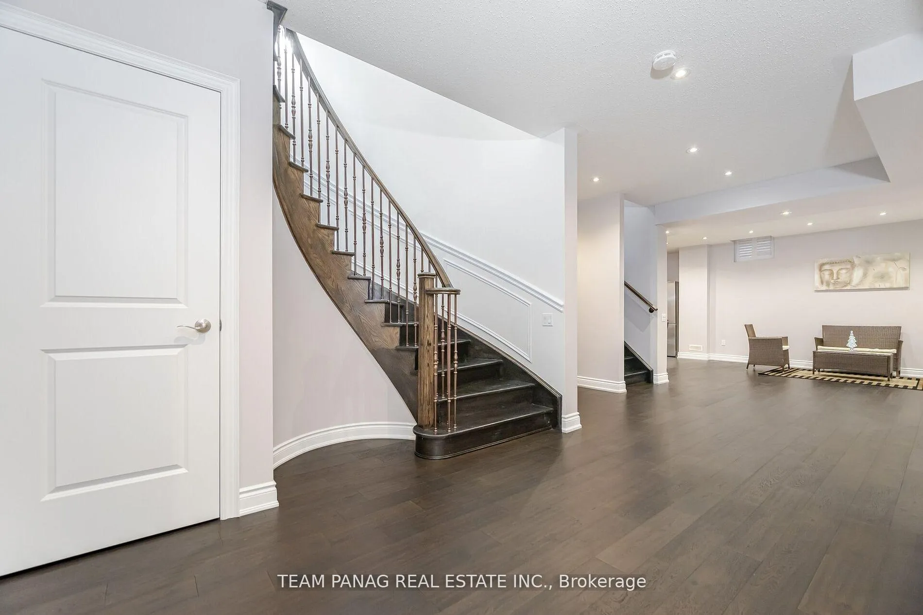 Photo 38 of 76 Balderson Drive, Vaughan, Kleinburg — HOMEH