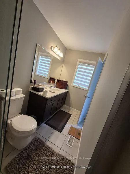 Photo 10 of 886 Robert Ferrie Drive, Kitchener — HOMEH
