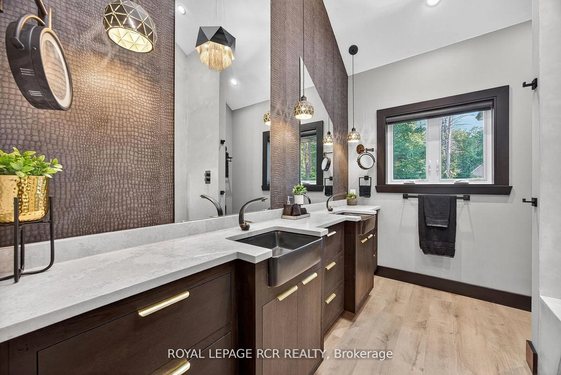 Photo 19 of 1031 Xavier Street, Gravenhurst, Wood (Gravenhurst) — HOMEH