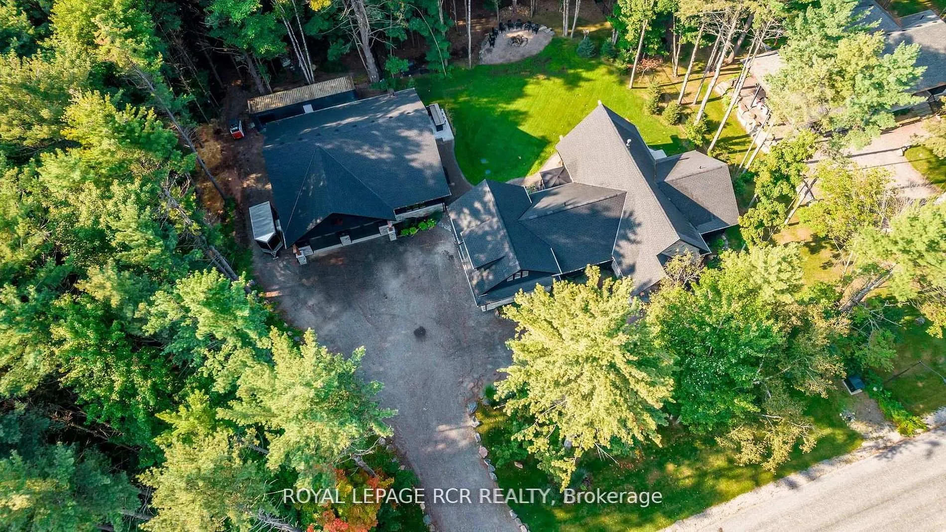 Photo 32 of 1031 Xavier Street, Gravenhurst, Wood (Gravenhurst) — HOMEH