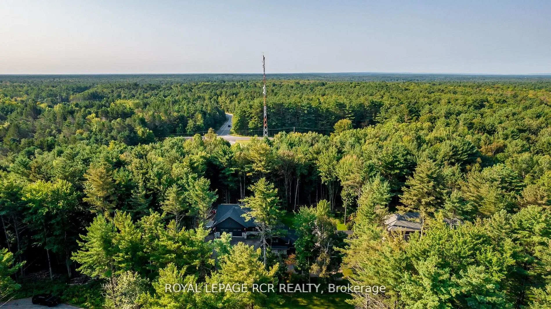 Photo 36 of 1031 Xavier Street, Gravenhurst, Wood (Gravenhurst) — HOMEH