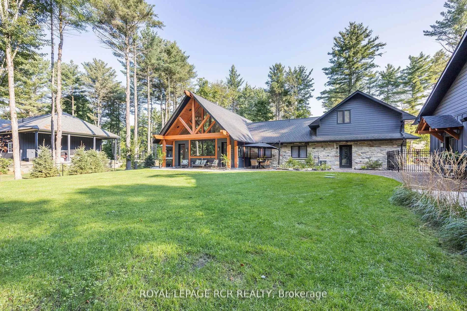 Photo 40 of 1031 Xavier Street, Gravenhurst, Wood (Gravenhurst) — HOMEH