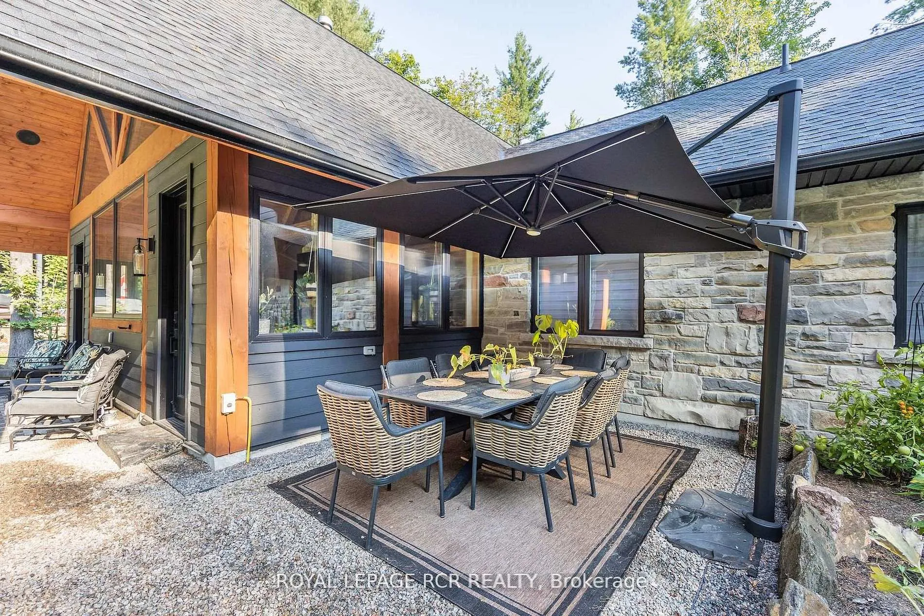 Photo 45 of 1031 Xavier Street, Gravenhurst, Wood (Gravenhurst) — HOMEH