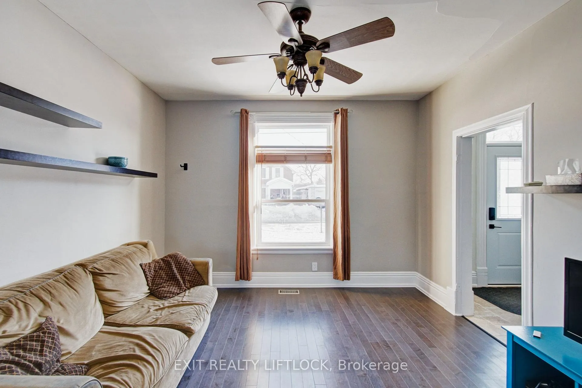 Photo 8 of 558 Chamberlain Street, Peterborough, Otonabee Ward 1 — HOMEH