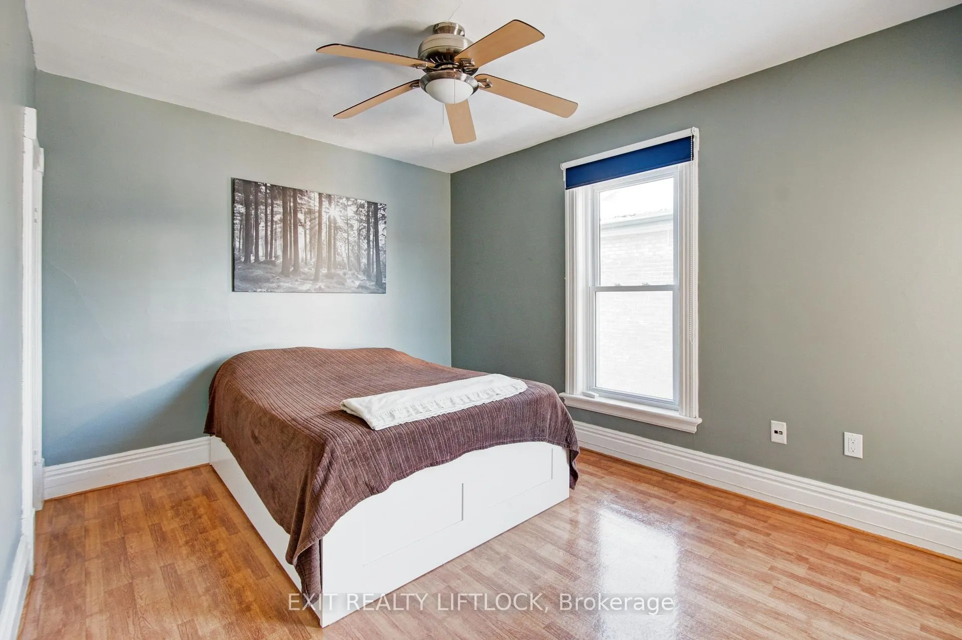 Photo 18 of 558 Chamberlain Street, Peterborough, Otonabee Ward 1 — HOMEH