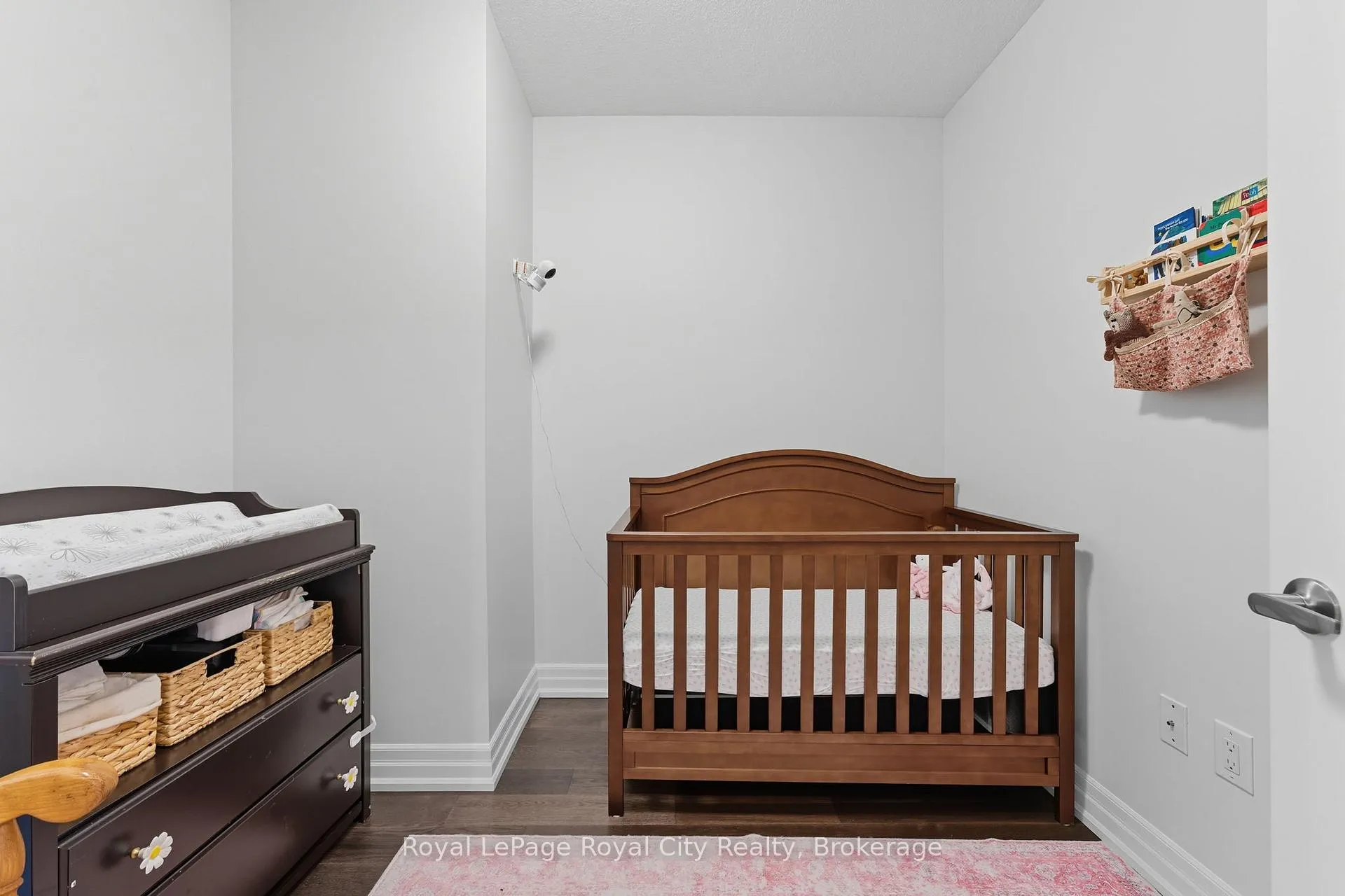 Photo 8 of Unit 111, 1878 Gordon Street, Guelph, Pineridge/Westminster Woods — HOMEH