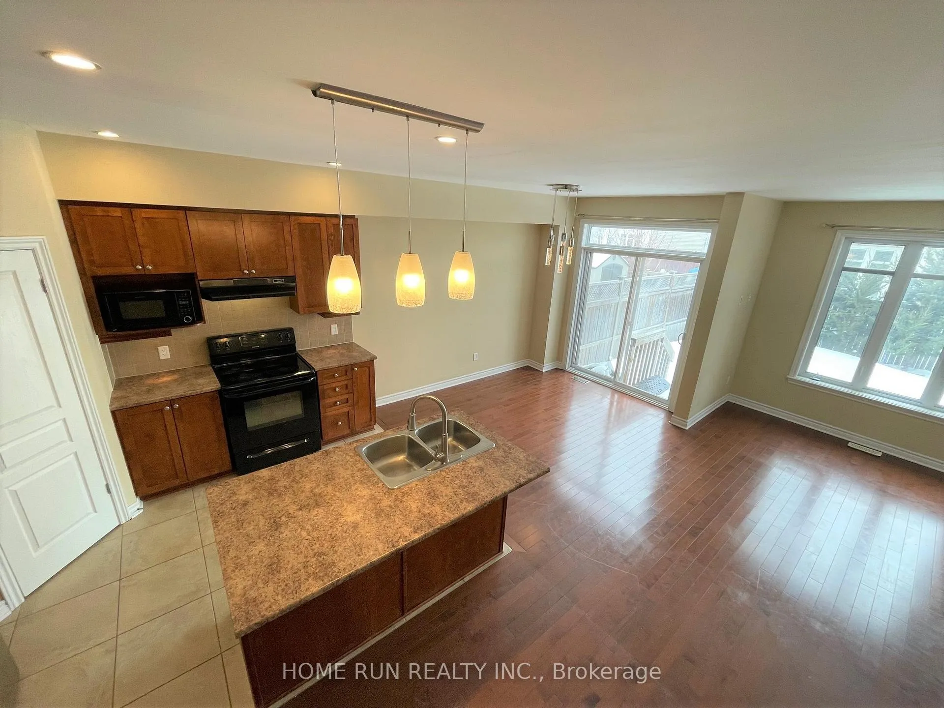 Photo 22 of 15 Madelon Drive, Ottawa, Barrhaven - Longfields — HOMEH