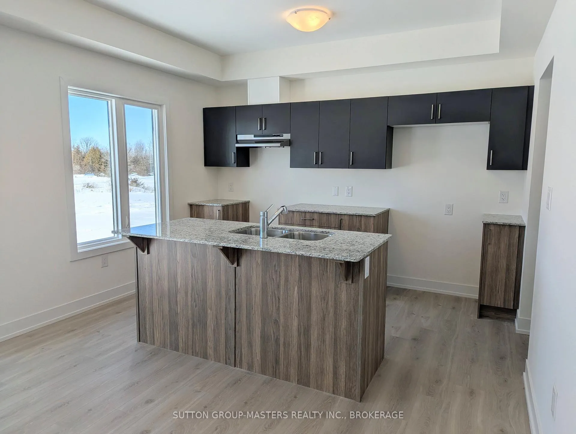 Photo 10 of 67 Creighton Drive, Loyalist, Lennox and Addington - South — HOMEH