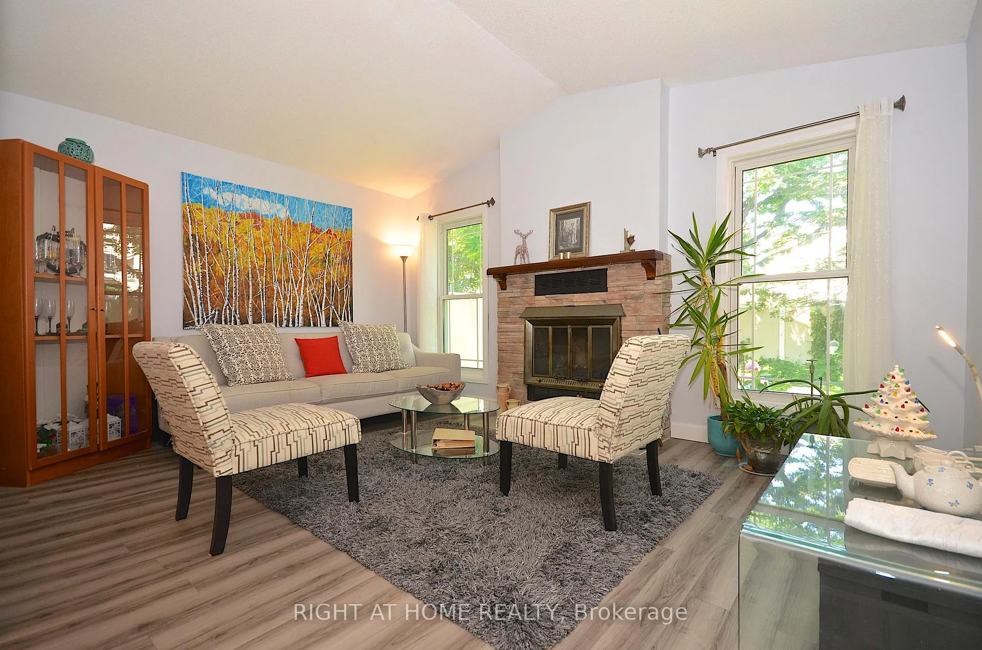 Photo 8 of 77 Winchester Drive, Ottawa, Kanata - Glencairn/Hazeldean — HOMEH