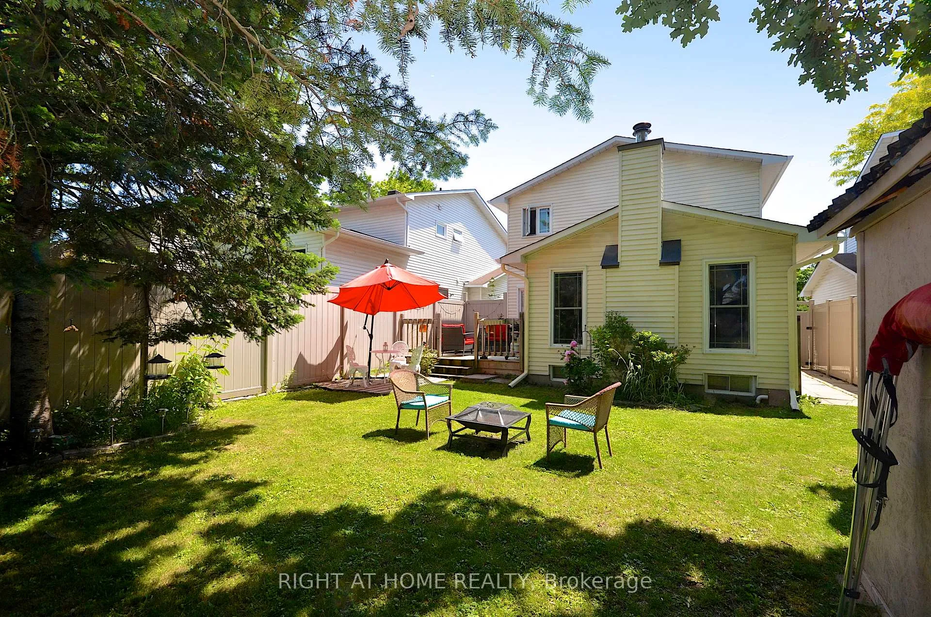 Photo 21 of 77 Winchester Drive, Ottawa, Kanata - Glencairn/Hazeldean — HOMEH