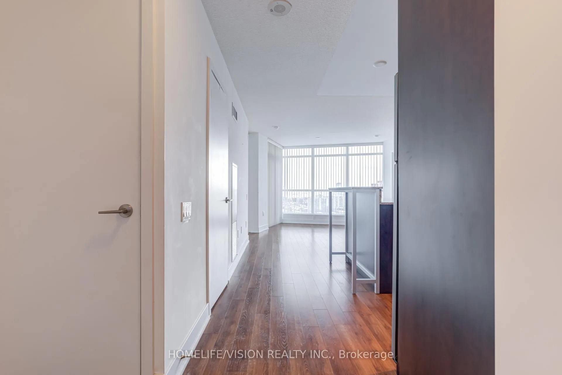 Photo 8 of Unit 1907, 1048 Broadview Avenue, Toronto, Broadview North — HOMEH