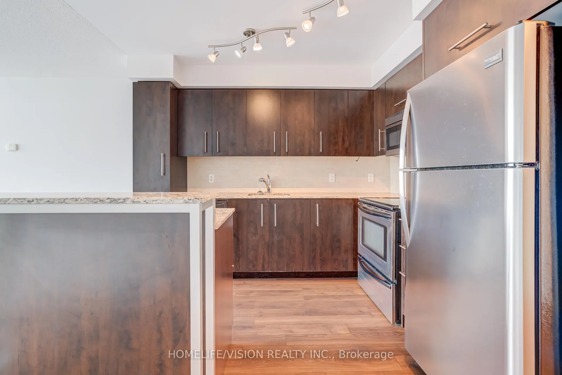 Photo 10 of Unit 1907, 1048 Broadview Avenue, Toronto, Broadview North — HOMEH