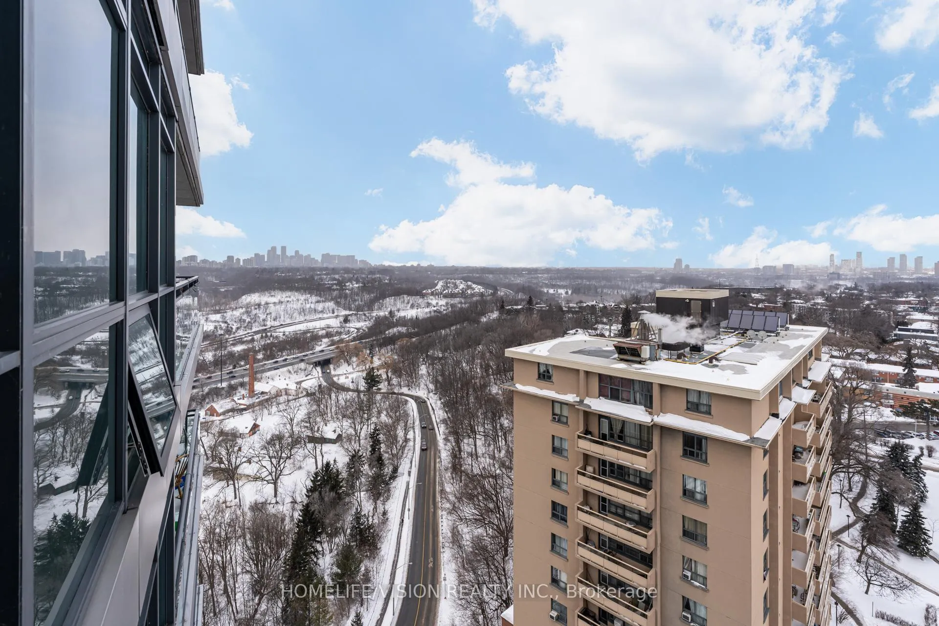 Photo 29 of Unit 1907, 1048 Broadview Avenue, Toronto, Broadview North — HOMEH