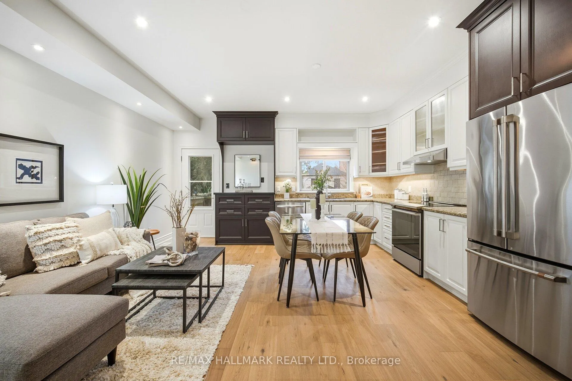Photo 5 of 4A Holborne Avenue, Toronto, Danforth Village-East York — HOMEH