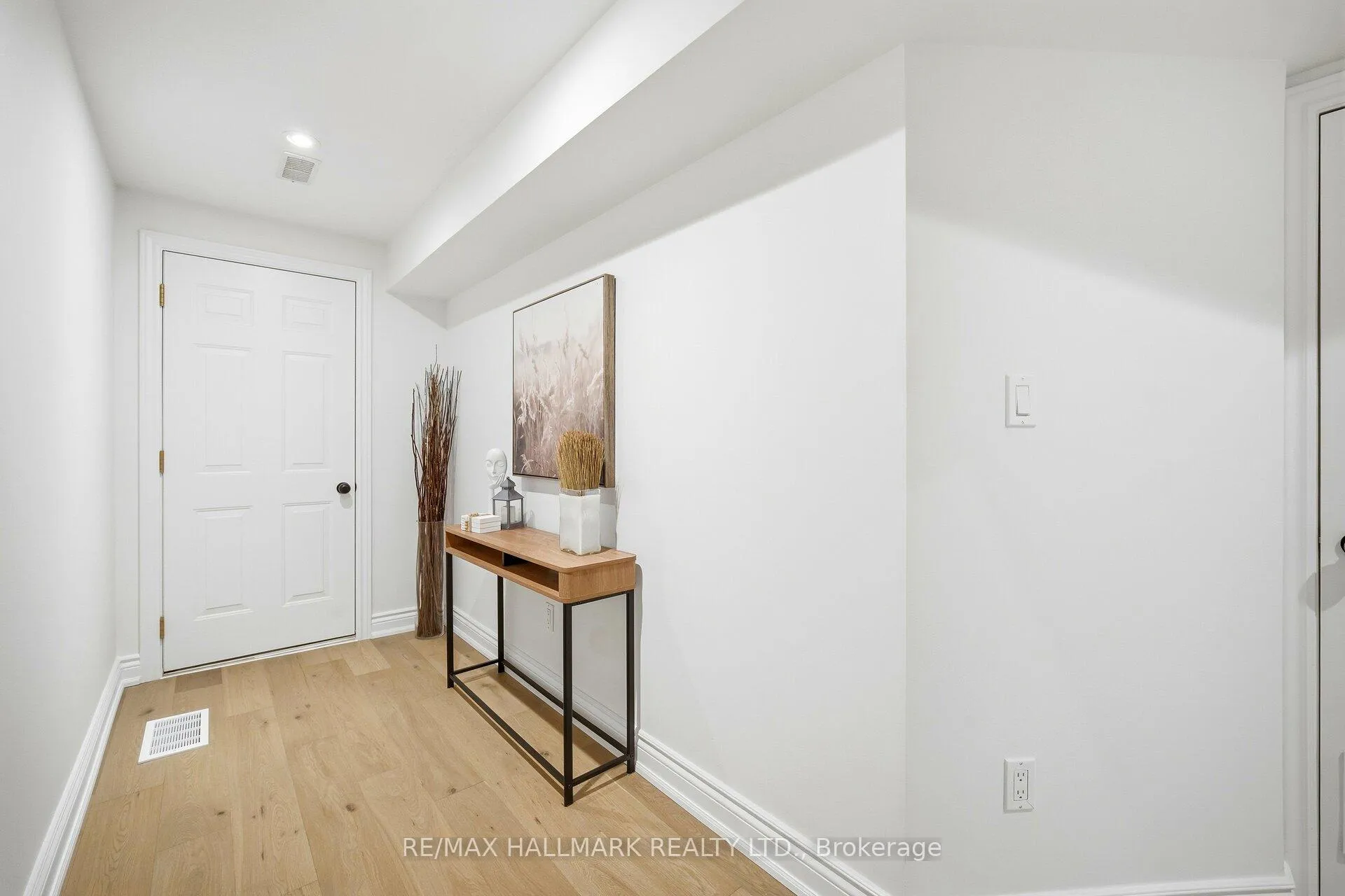 Photo 34 of 4A Holborne Avenue, Toronto, Danforth Village-East York — HOMEH