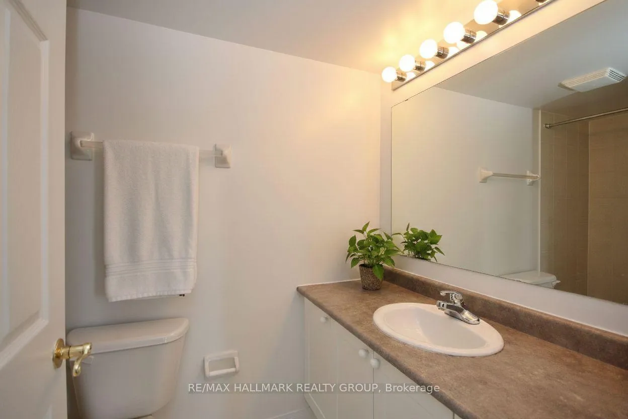Photo 16 of Unit 5G, 310 Central Park Drive, Ottawa, Central Park — HOMEH