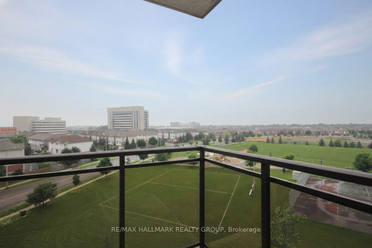 Photo 18 of Unit 5G, 310 Central Park Drive, Ottawa, Central Park — HOMEH