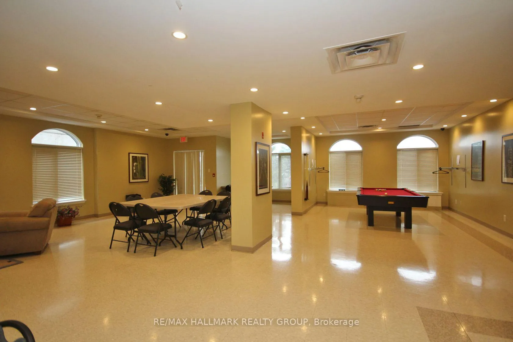 Photo 23 of Unit 5G, 310 Central Park Drive, Ottawa, Central Park — HOMEH